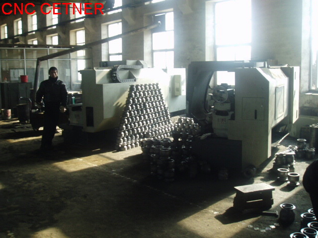 CNC MACHINING CENTER