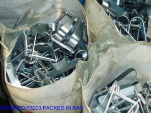 Bent Bracket With Sliding Pin FB200